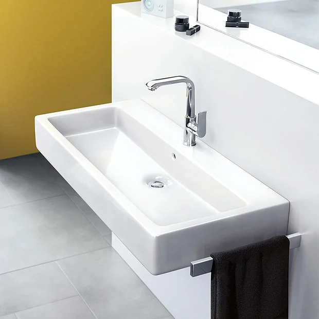 Hansgrohe Metris Single Lever Basin Mixer 230 With Swivel Spout And Pop-up Waste 5 Hansgrohe Metris Single Lever Basin Mixer 230 With Swivel Spout And Pop-up Waste - Image 3