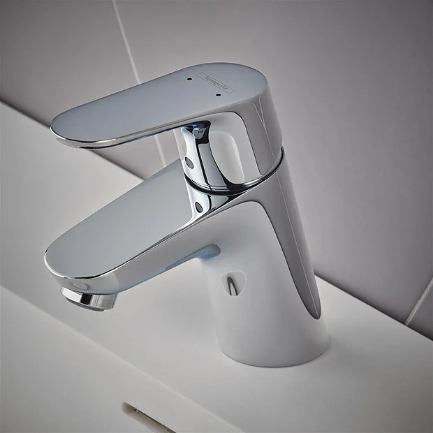 Hansgrohe Focus Single Lever Basin Mixer 70 With Push-open Waste 3 Hansgrohe Focus Single Lever Basin Mixer 70 With Push-open Waste