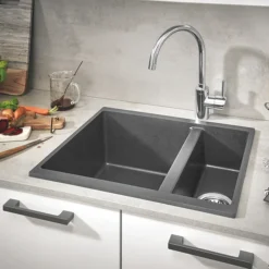 Grohe Concetto Single-Lever Sink Mixer Tap With Swivel Outlet -Roc Bathroom Furni Store 32661003 d1