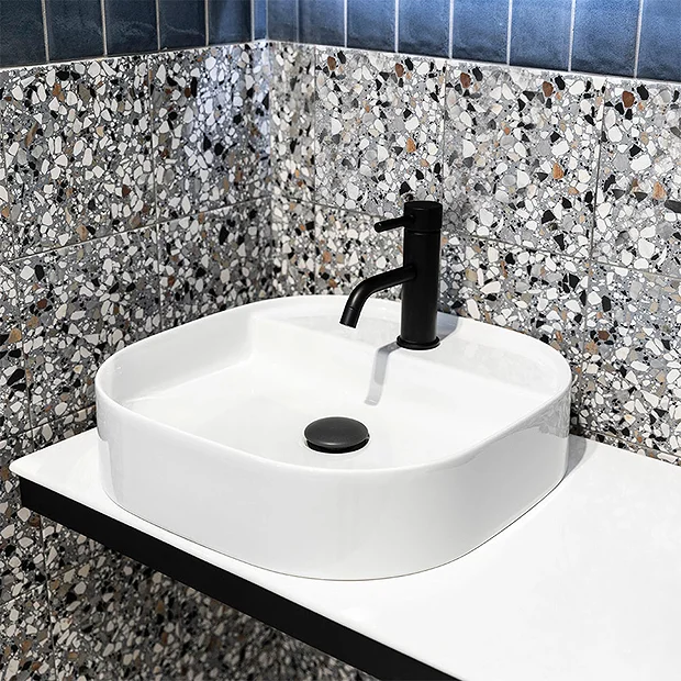 BagnoDesign M-Line Matt Black Mono Basin Mixer 5 BagnoDesign M-Line Matt Black Mono Basin Mixer - Image 3