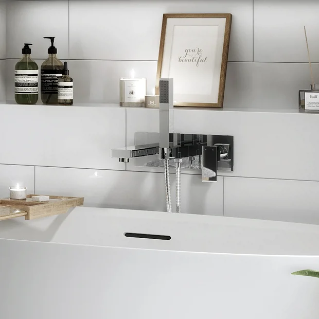 Cast Wall Mounted Bath Shower Mixer Tap + Shower Kit 5 Cast Wall Mounted Bath Shower Mixer Tap + Shower Kit - Image 3