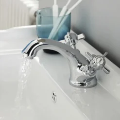 Nuie Traditional Beaumont Mono Basin Mixer Tap + Pop Up Waste