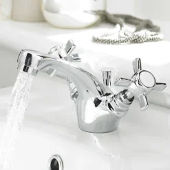 Traditional Mono Basin Mixer Tap Inc Pop-Up Waste - Chrome