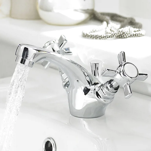 Traditional Mono Basin Mixer Tap Inc Pop-Up Waste - Chrome 3 Traditional Mono Basin Mixer Tap Inc Pop-Up Waste - Chrome