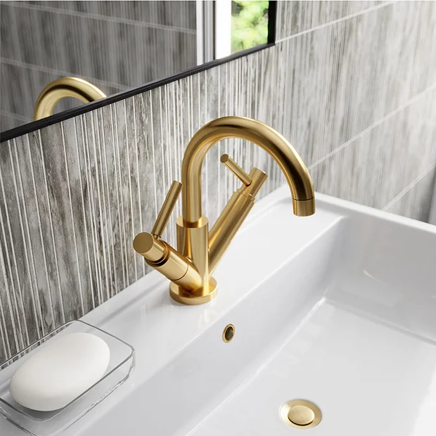 Hudson Reed Tec Lever Mono Basin Mixer Tap Inc. Swivel Spout & Waste - Brushed Brass 3 Hudson Reed Tec Lever Mono Basin Mixer Tap Inc. Swivel Spout & Waste - Brushed Brass