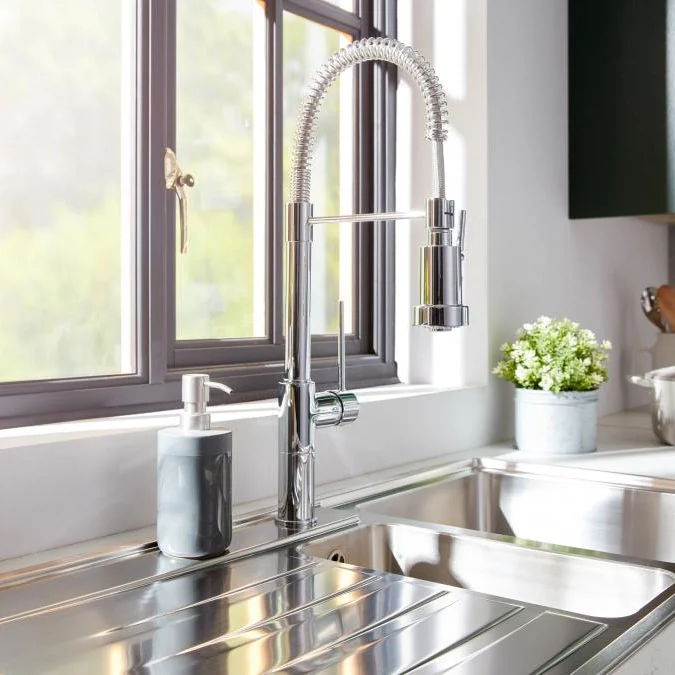 Rangemaster Pro Spray Kitchen Mixer Tap With Pull Out Rinser 3 Rangemaster Pro Spray Kitchen Mixer Tap With Pull Out Rinser